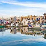 Apartament Marvelous Naxos Two Bedroom Center 200m From *