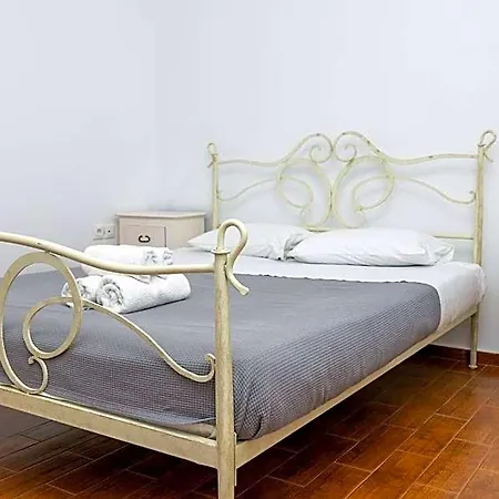 Marvelous Naxos Two Bedroom Center 200m From *